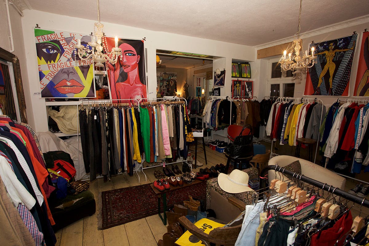 best vintage stores berlin AMEX american express platinum fashion
