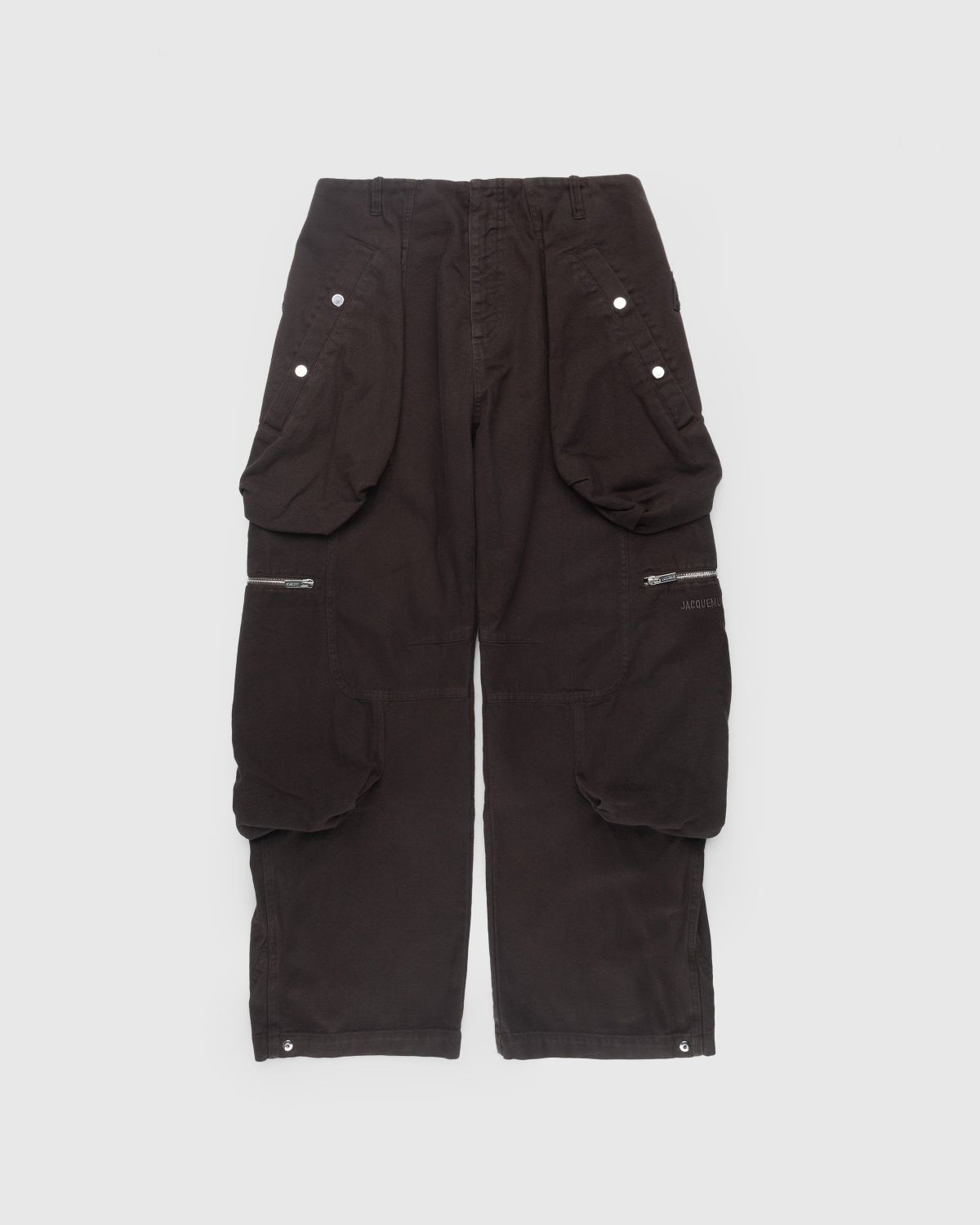 JACQUEMUS – Le Cargo Croissant Dark Brown - Pants - Brown - Image 1