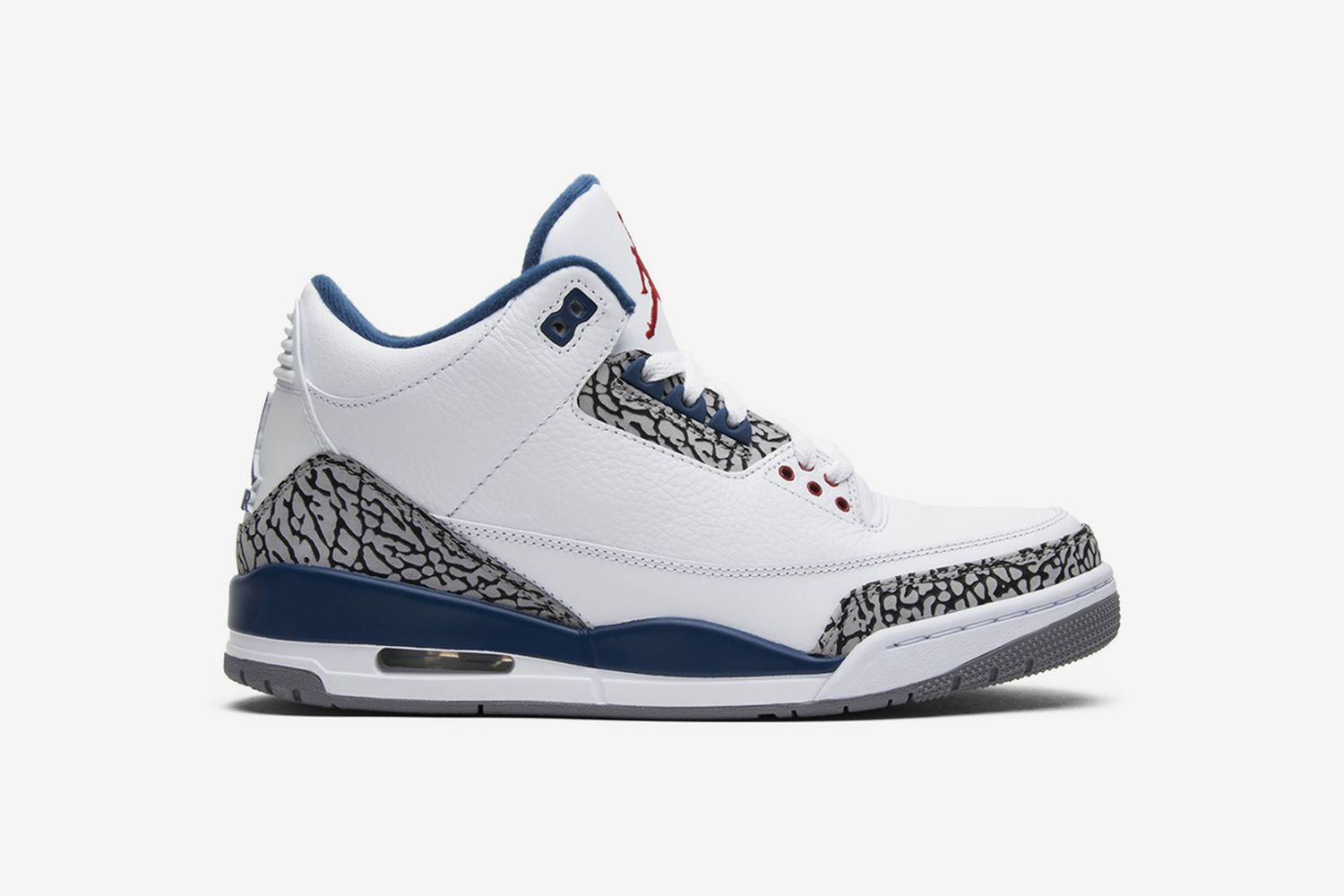 Air Jordan 3 Retro 'True Blue'