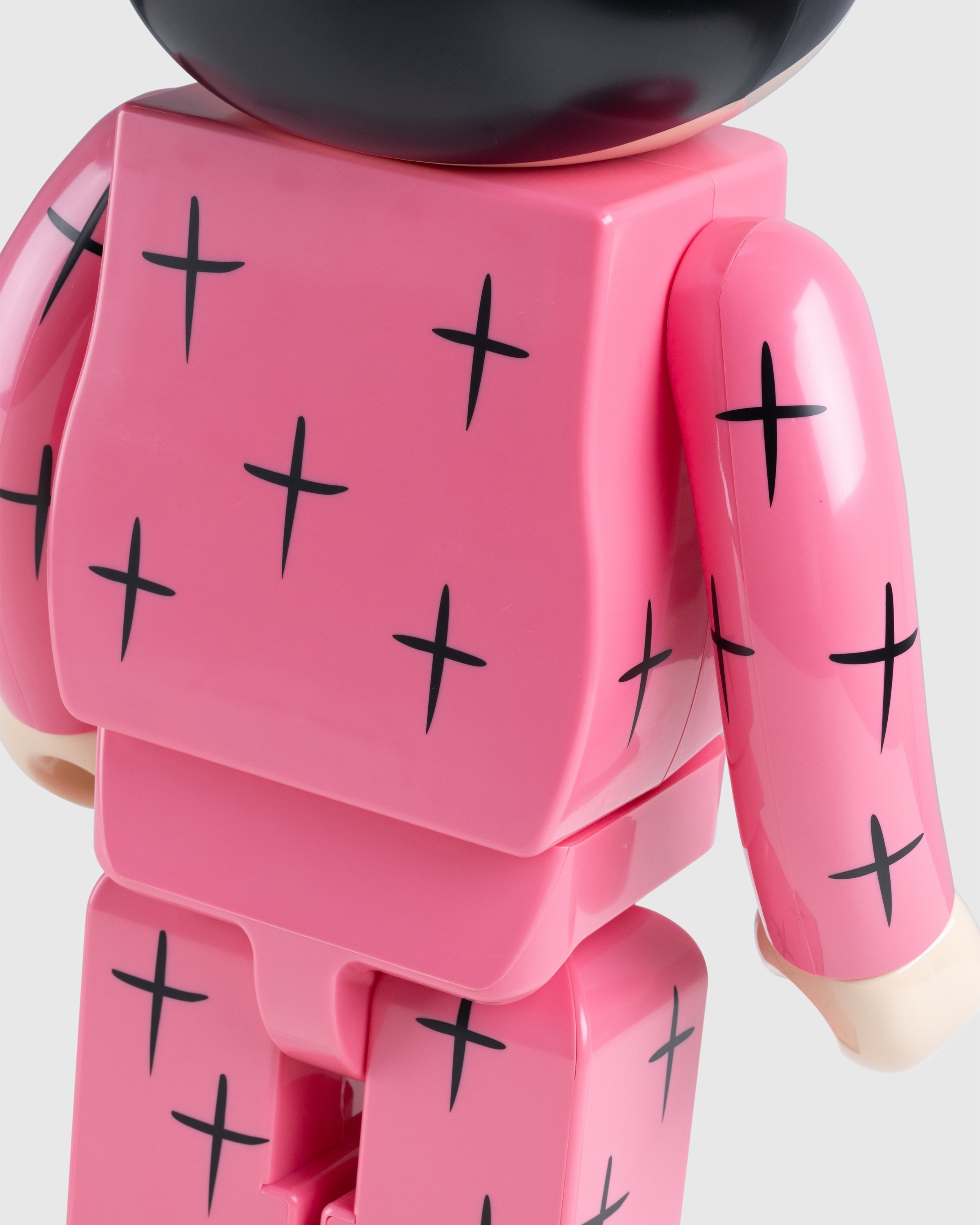 Medicom – Be@rbrick Iyami 1000% Multi - Art & Collectibles - Multi - Image 5