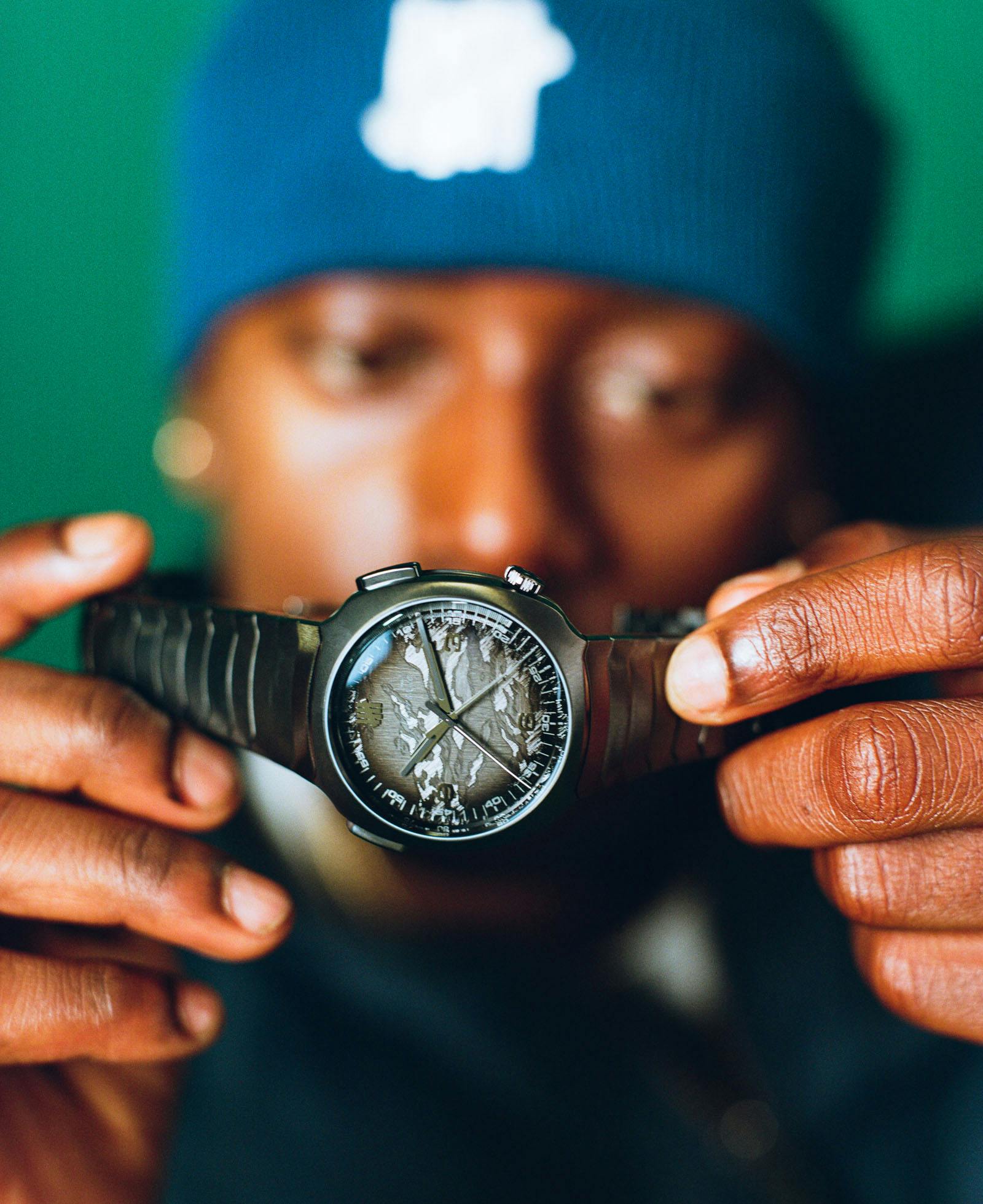 undefeated-h-moser-cie-collaboration-watch-01