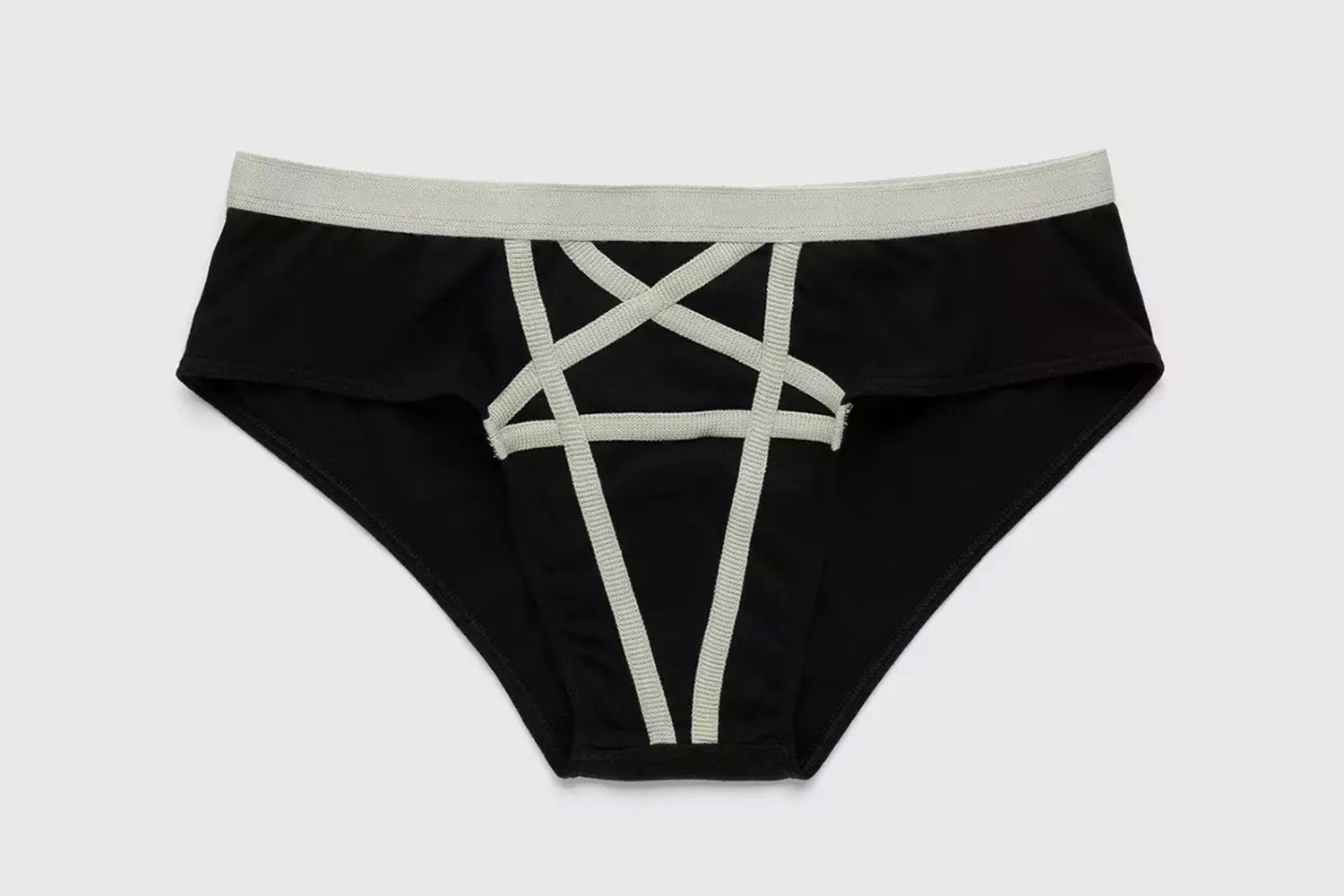 Not In Paris 4 Pentagram Trunks