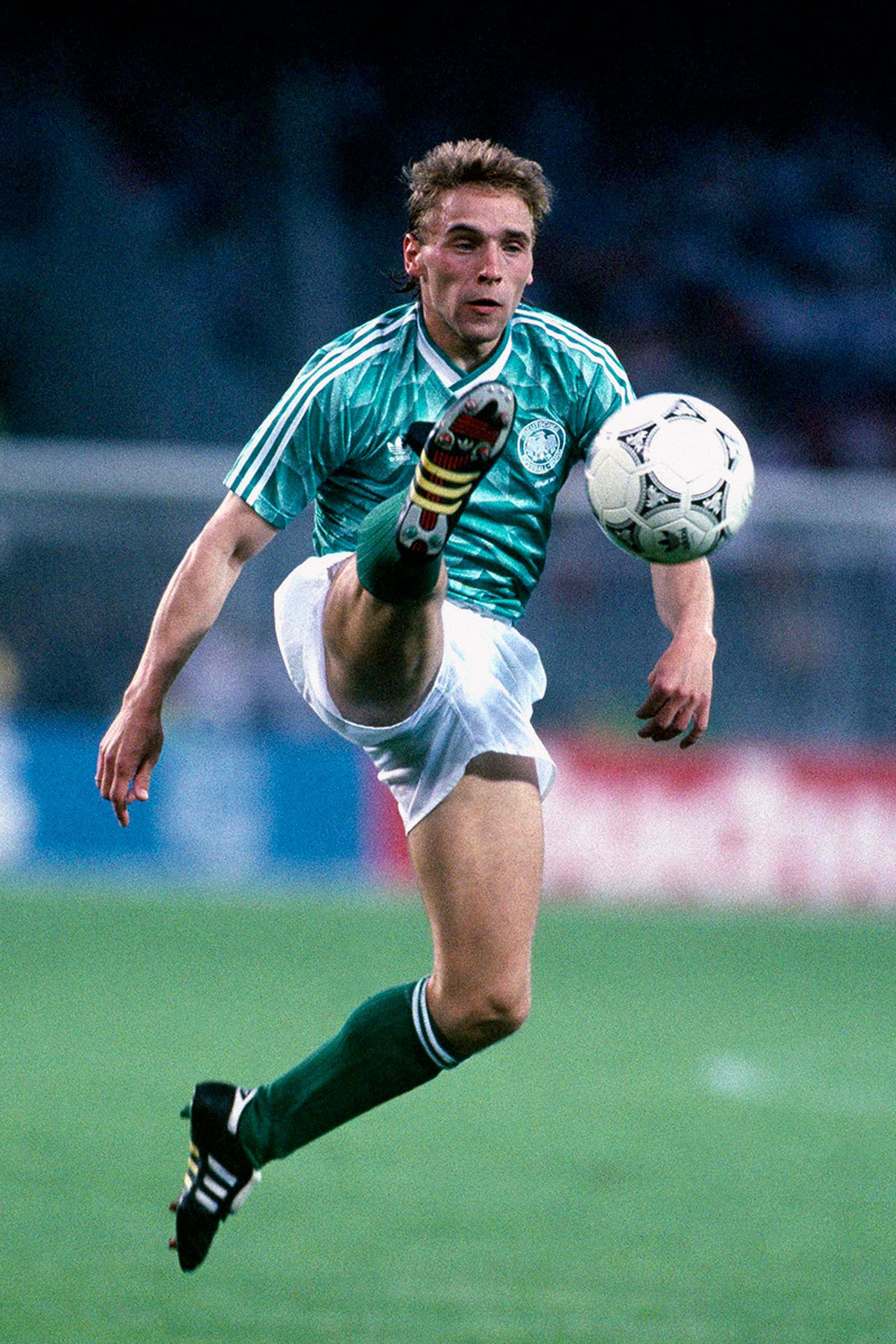 best-jerseys-1990-fifa-world-cup-05