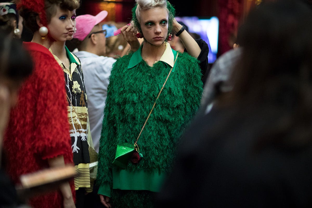undercovers ss18 womens show tribute legendary artist paris fashion week runway