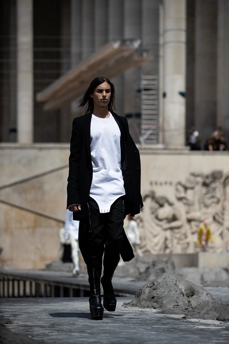 rick owens ss20 paris fashion week runway