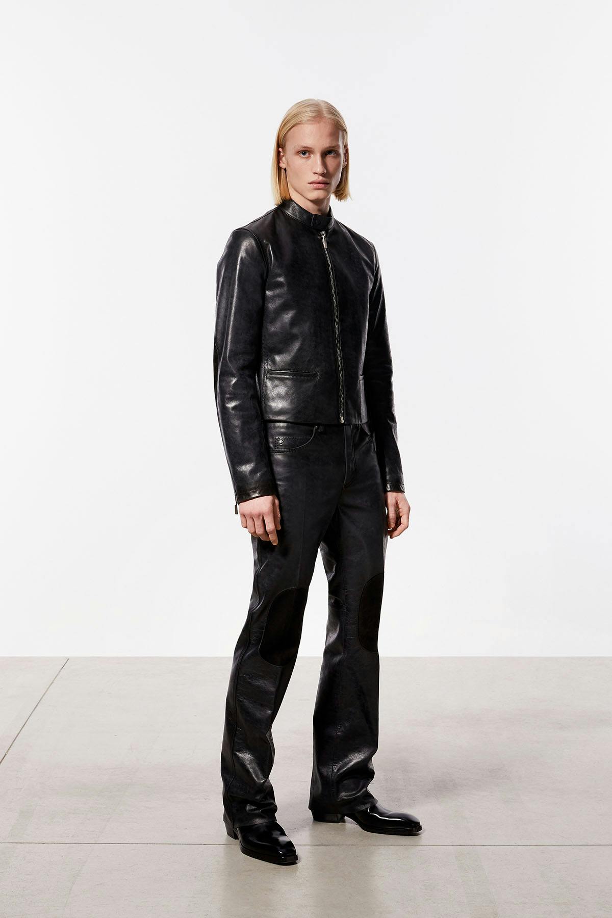 ferragamo-pre-fall-2023-39