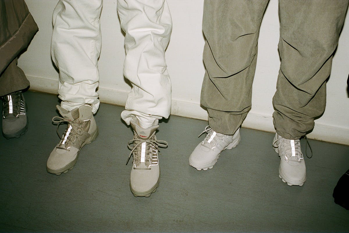 Adidas originals gsg9 jacket deals