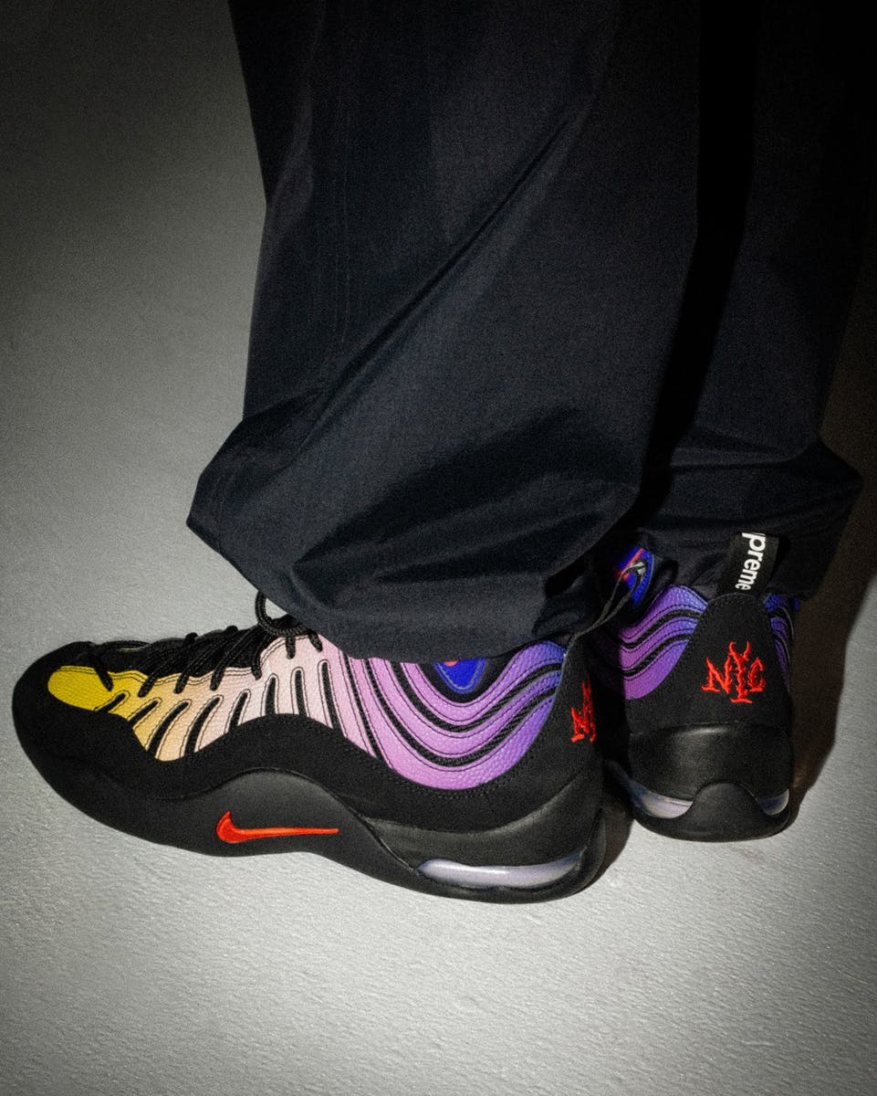 supreme-nike-air-bakin