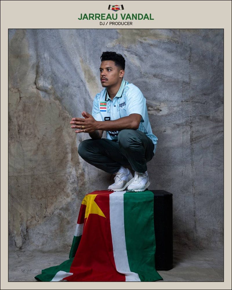filling-pieces-unity-for-surinam-jersey-8