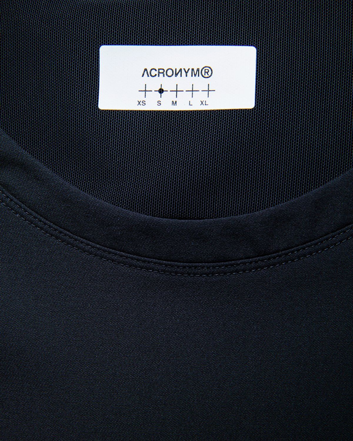 ACRONYM – S24-DS Short Sleeve Black - T-shirts - Black - Image 5