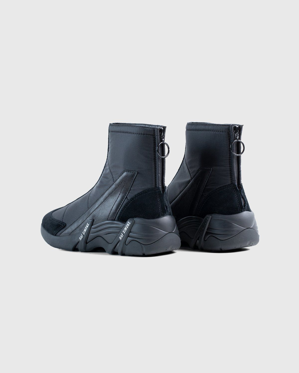 Raf Simons – Cylon 22 Black