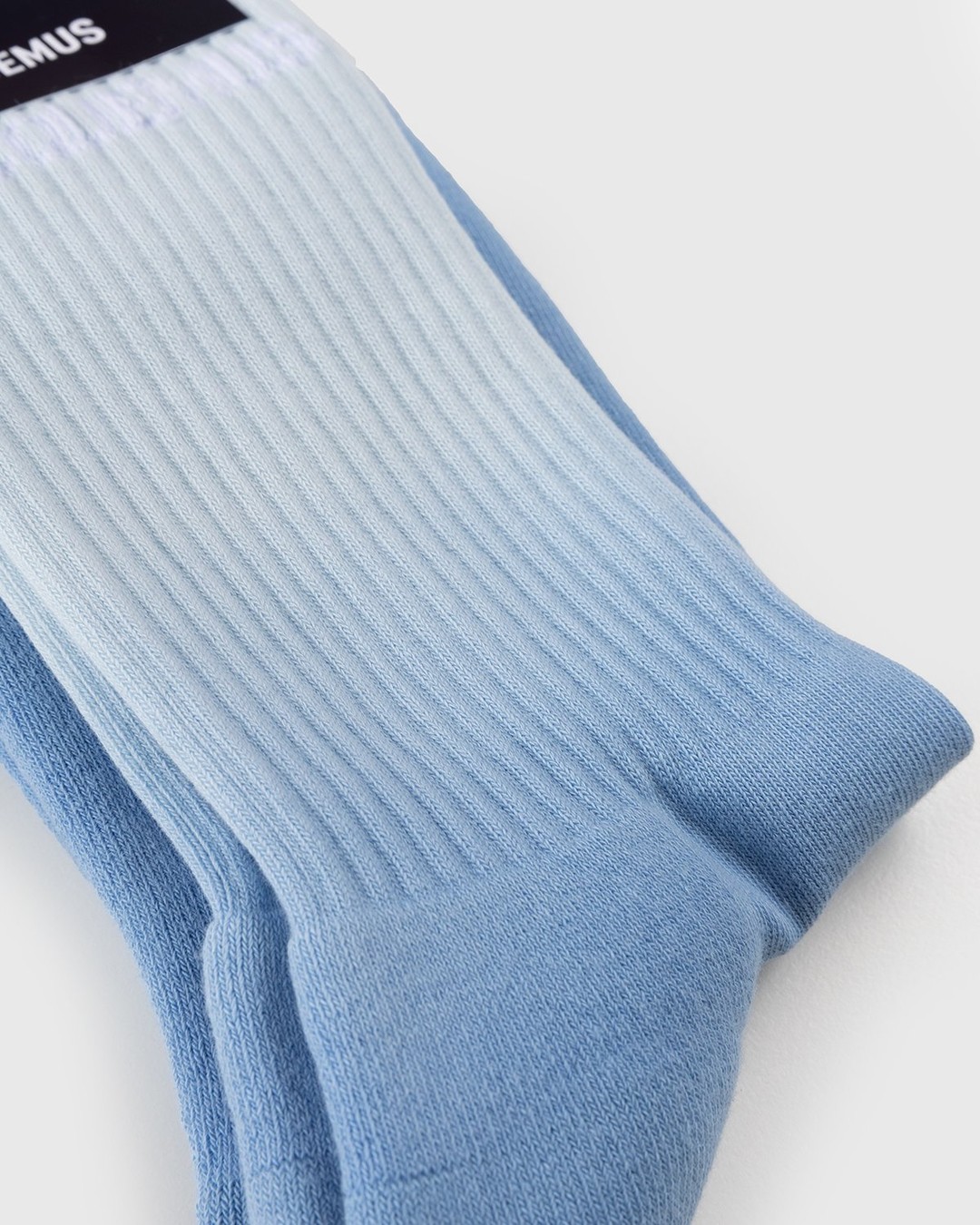 JACQUEMUS – Les Chaussettes Moisson Light Blue - Socks - Blue - Image 3