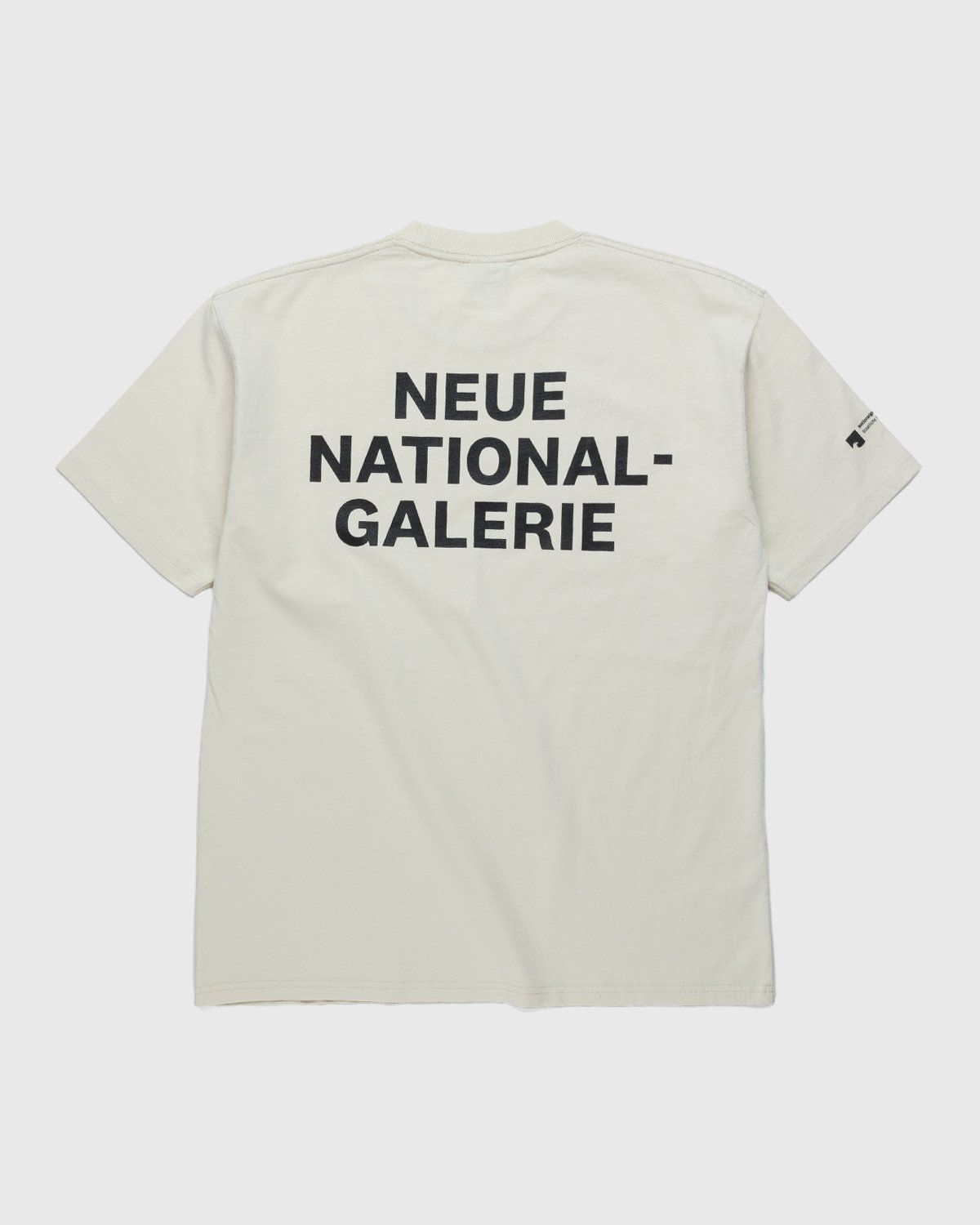 Highsnobiety – Neue National Galerie T-Shirt Eggshell - Tops - Beige - Image 1