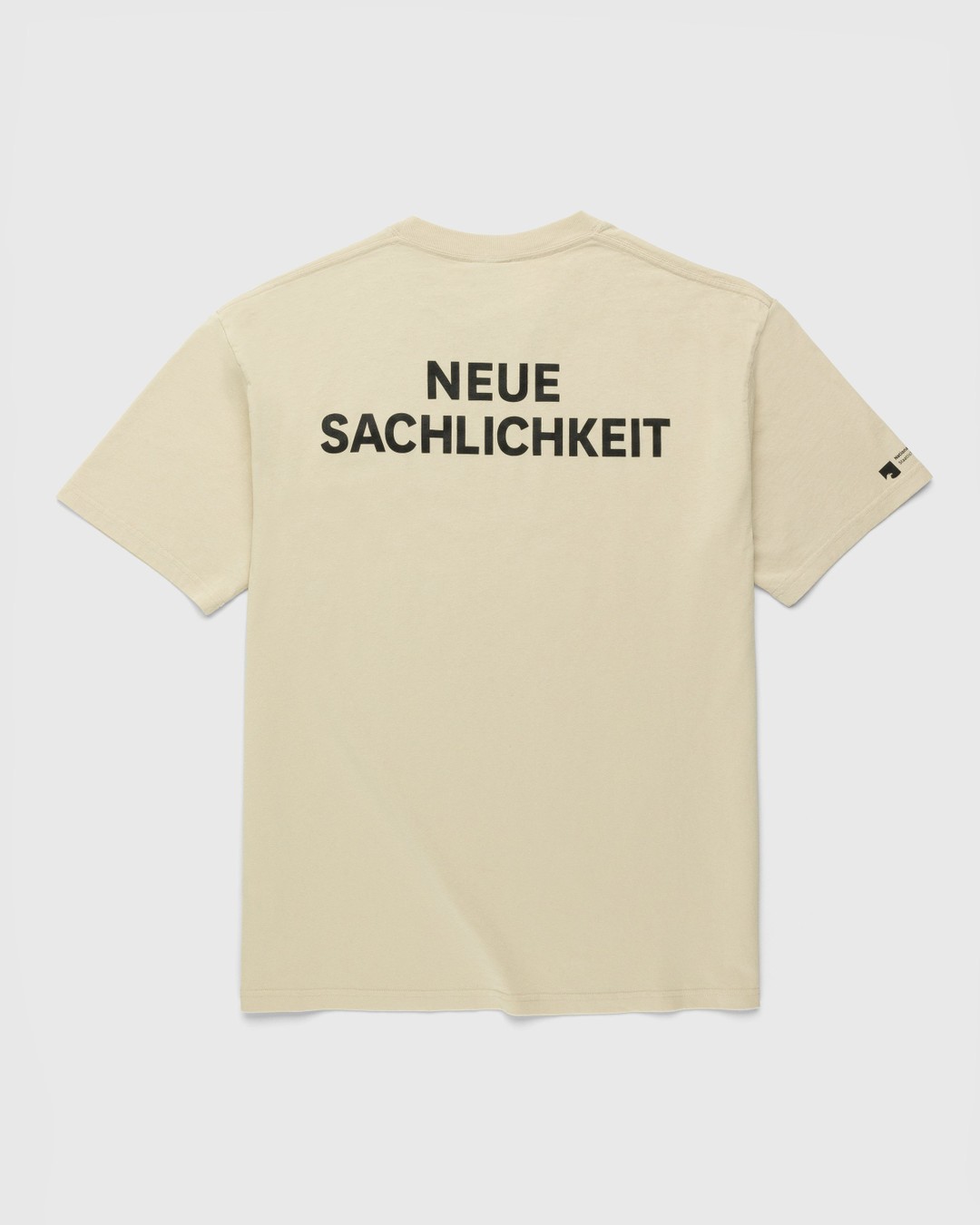 Neue Nationalgalerie x Highsnobiety – BERLIN, BERLIN 3 New Objectivity T-Shirt Grey - T-Shirts - Grey - Image 1