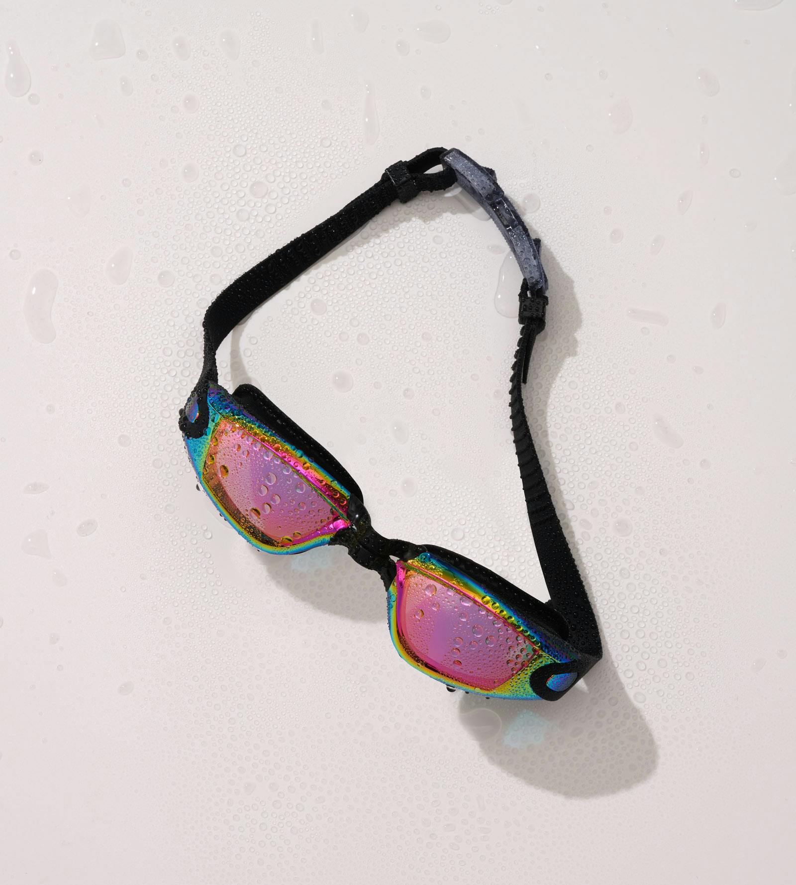 best-swimming-accessories-2023-06