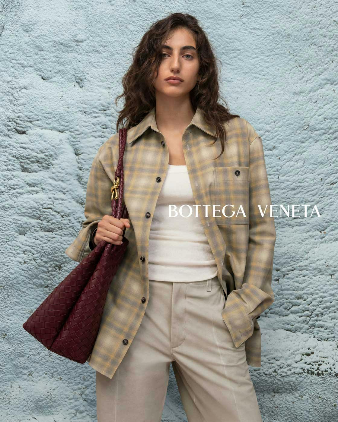 bottega-veneta-andiamo-bag-(15)