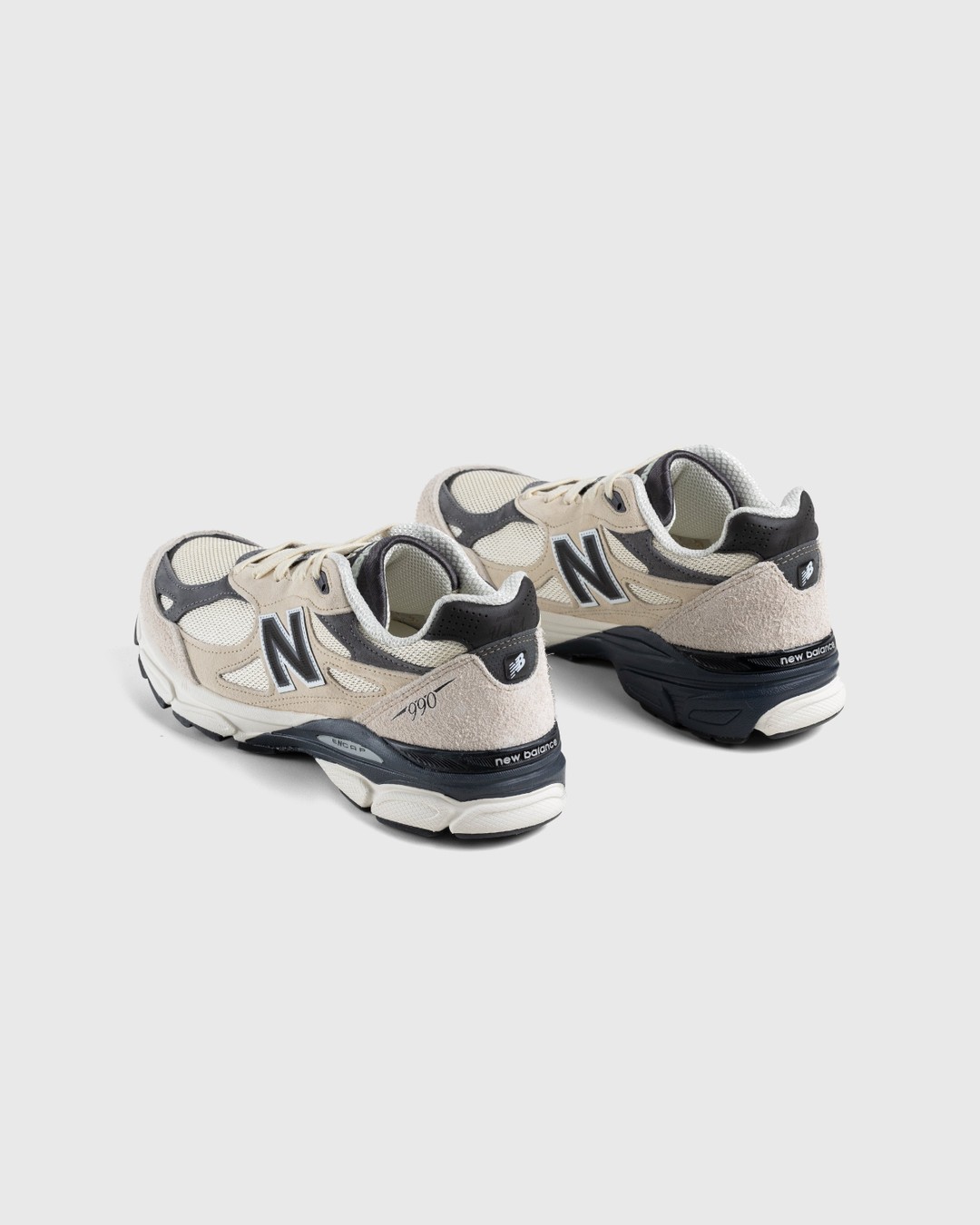 New Balance – M990AD3 Beige - Sneakers - Beige - Image 3