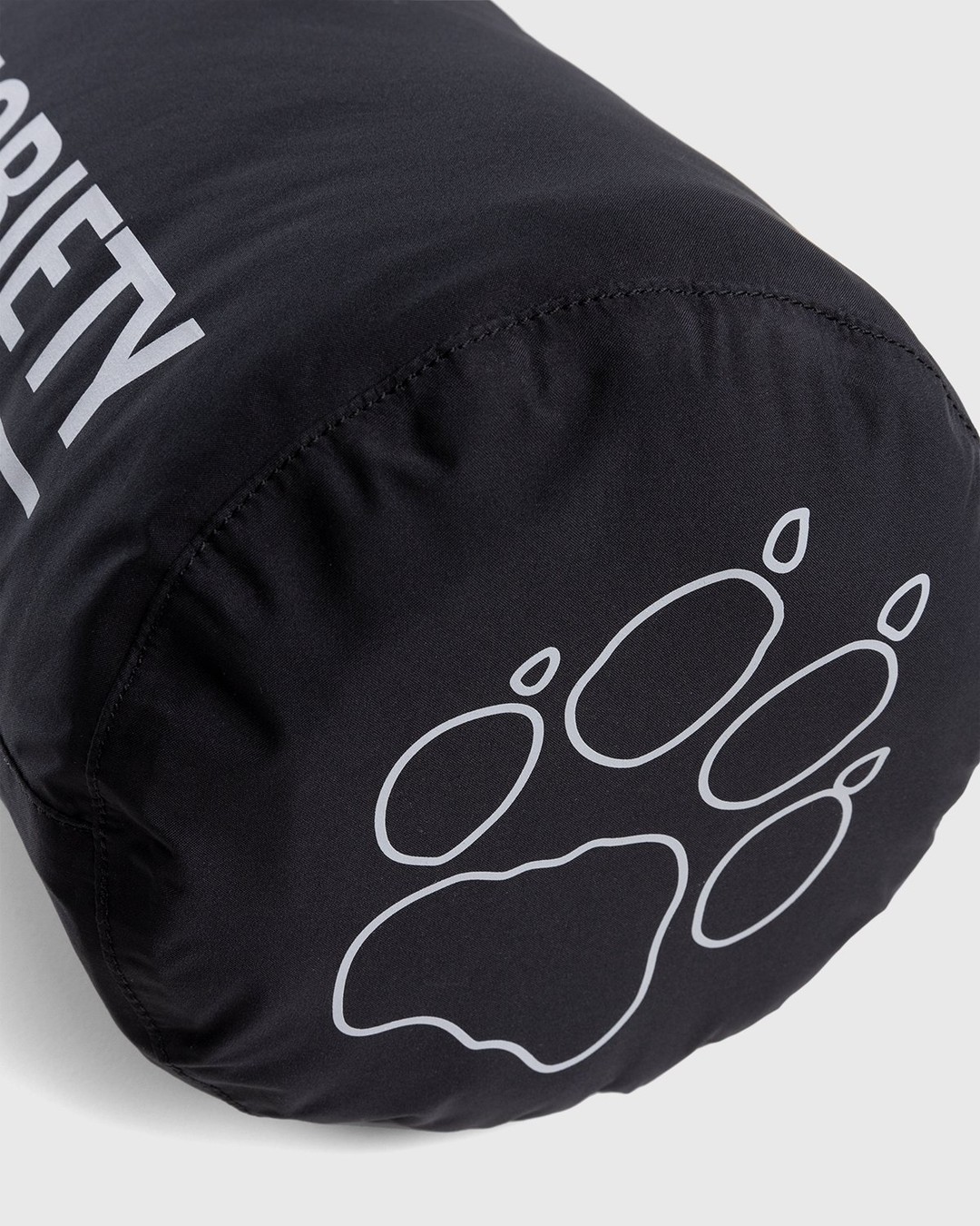 Jack Wolfskin x Highsnobiety – HS Sports Roll Sack Black - Bags - Black - Image 4