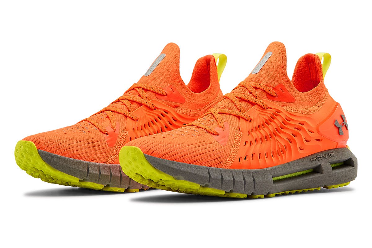 under-armour-hovr-phantom-rn-03