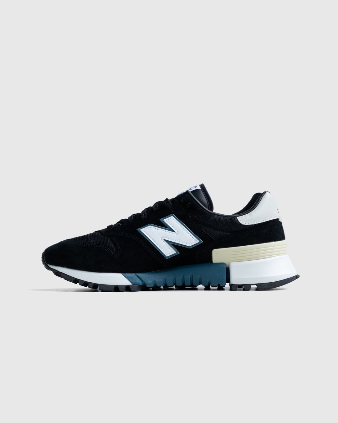 New Balance x Tokyo Design Studio Niobium – MS1300BG Black - Sneakers - Black - Image 4
