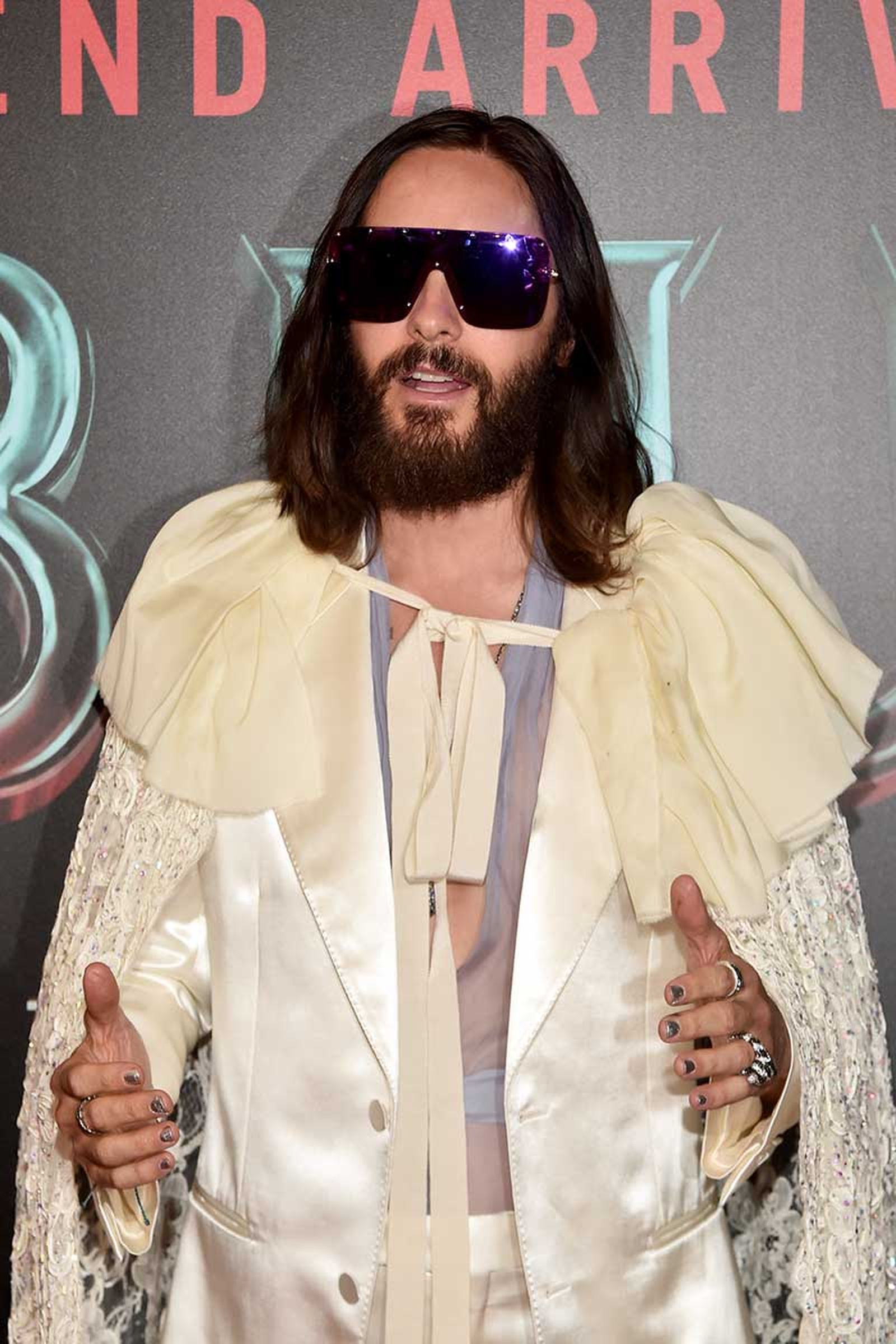 jared-leto-morbius-reviews-red-carpet-outfit-