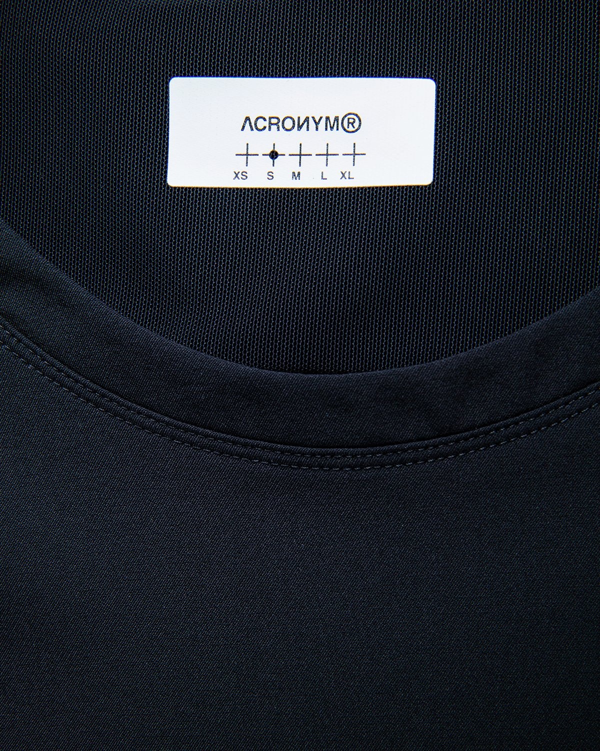 ACRONYM – S24-DS Short Sleeve Black - T-shirts - Black - Image 5