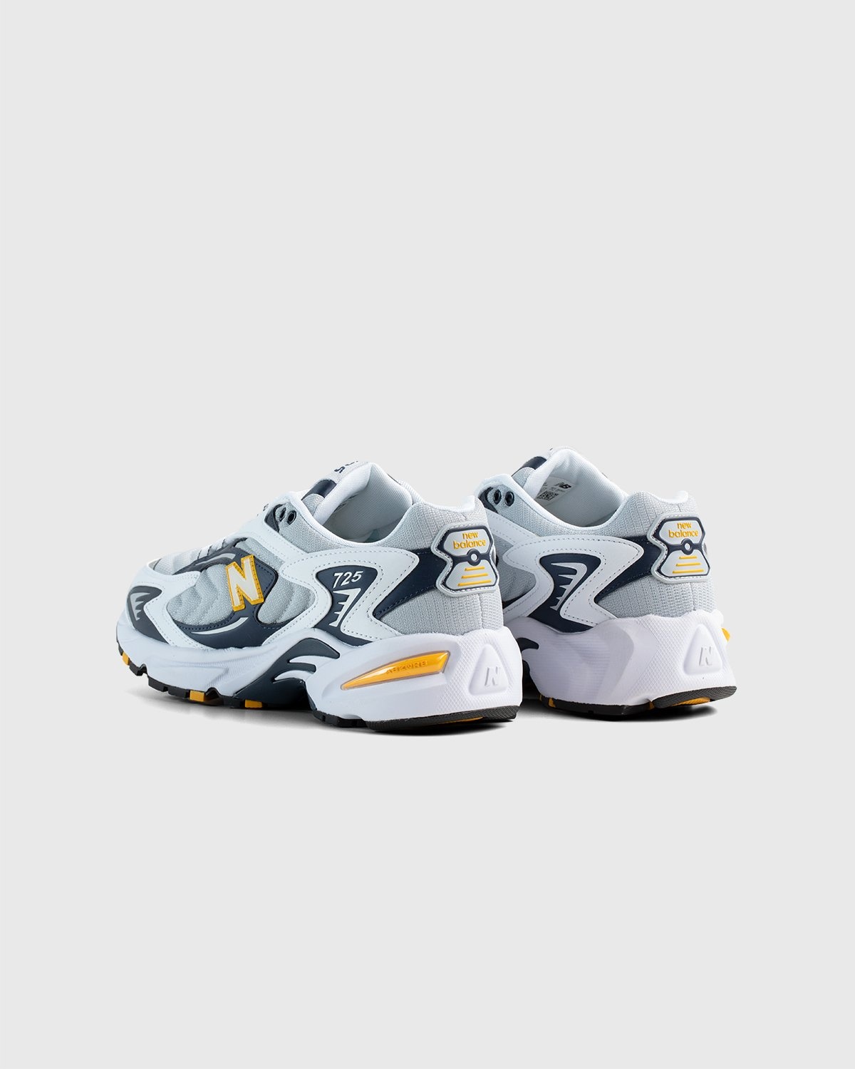 New Balance – ML725A White Navy - Sneakers - White - Image 4