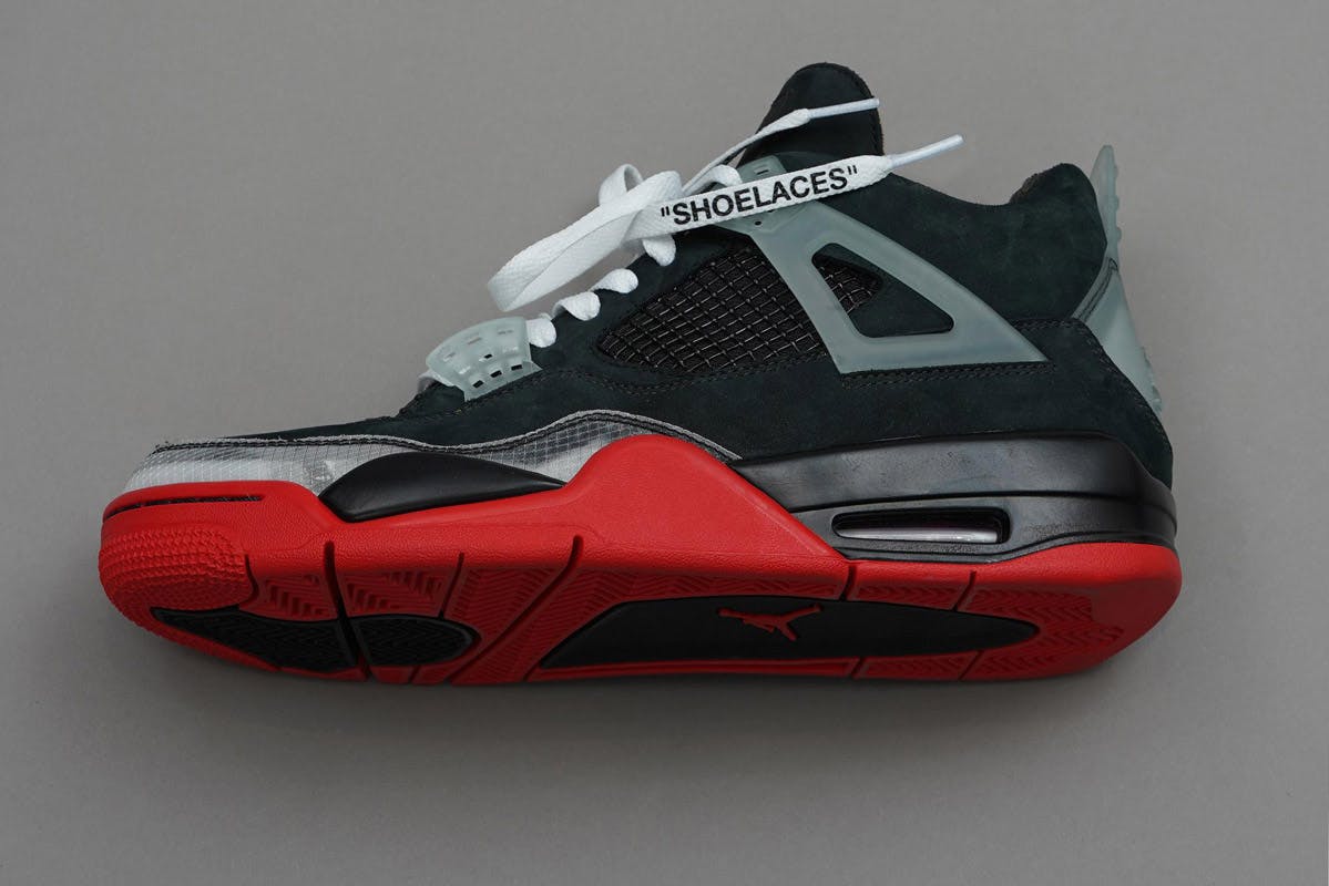 Virgil MCA Exhibition Snekaers 21 Nike virgil abloh