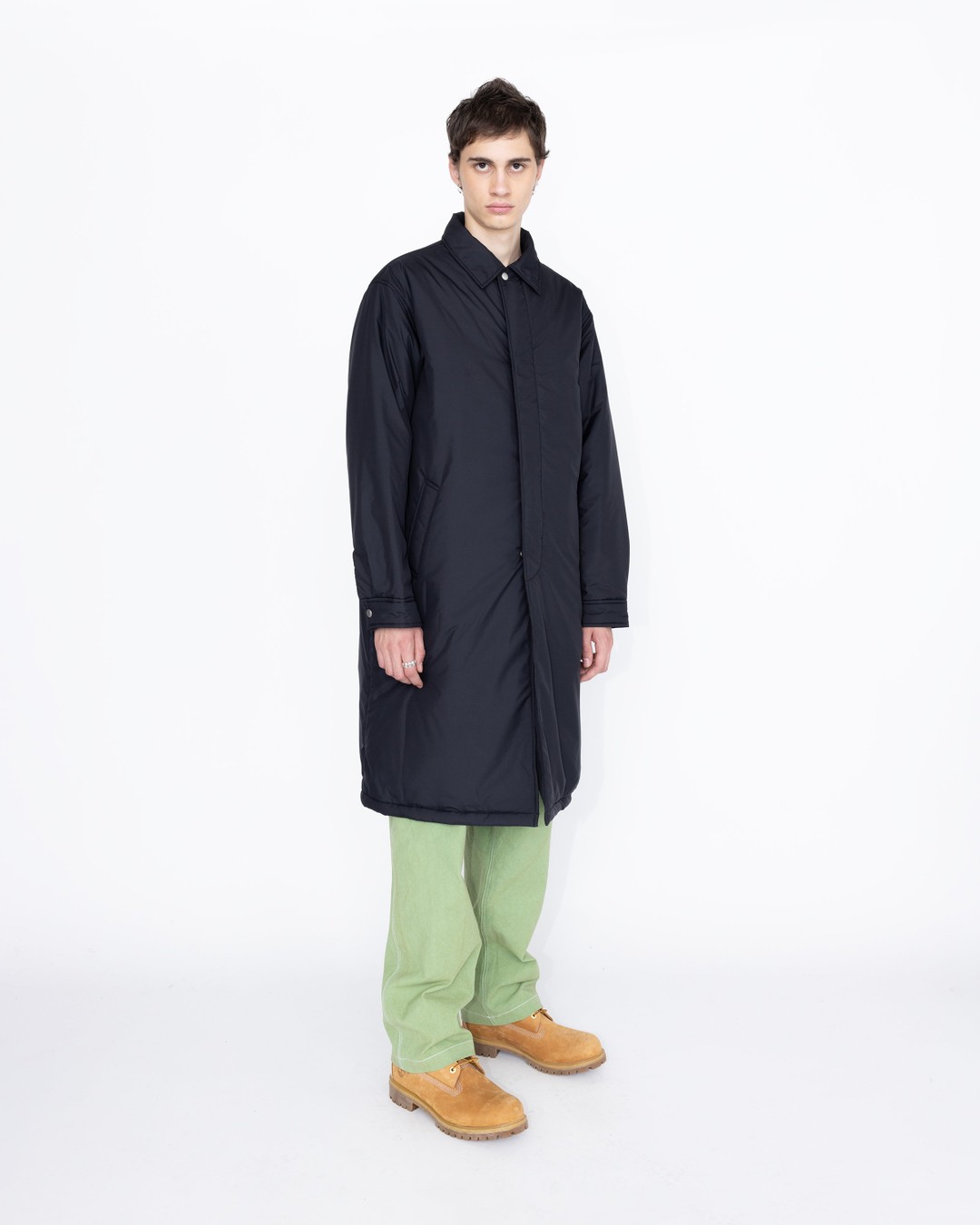Highsnobiety HS05 – Light Insulated Eco-Poly Trench Coat Black - Outerwear - Black - Image 4