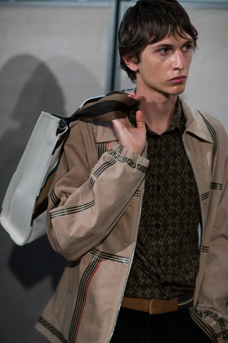 fendi ss19 mfw runway