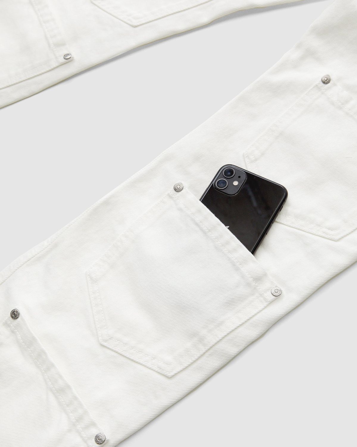 Lourdes New York – Multi-pocket Denim White - Pants - White - Image 4