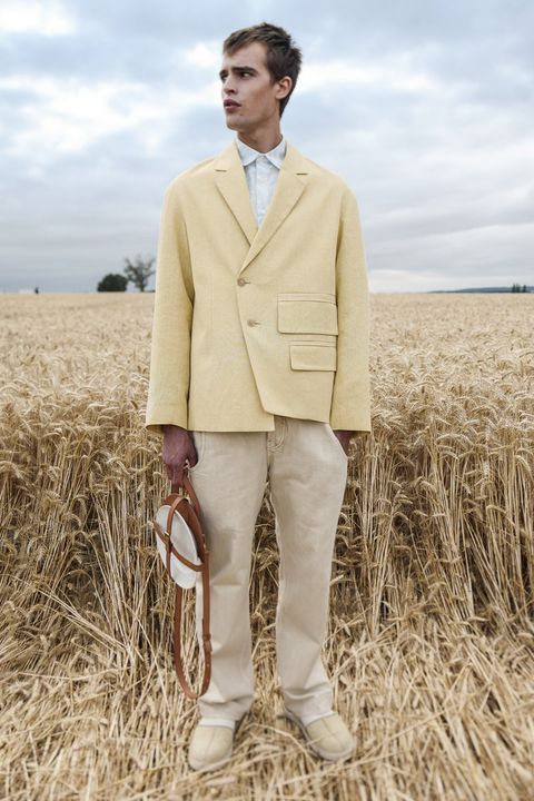 Jacquemus Shows SS21 Collection in a Field of Wheat