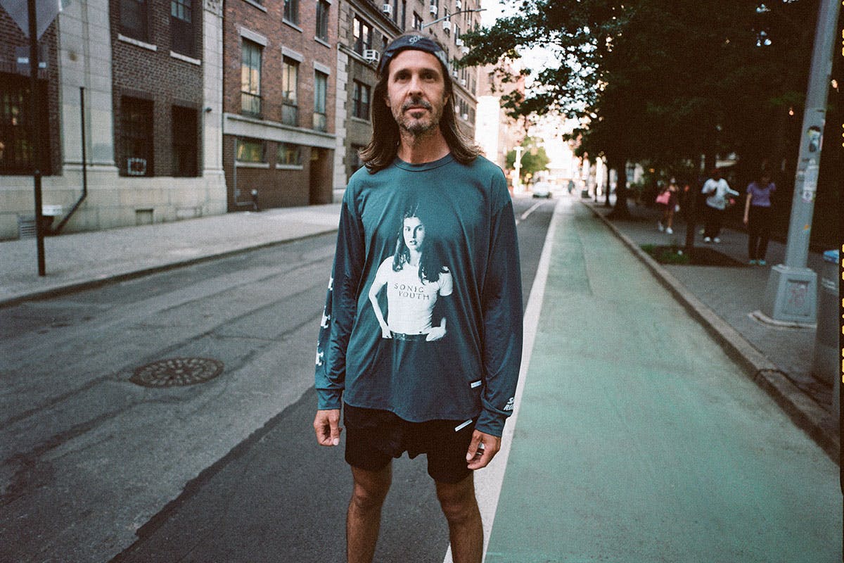 satisfy-running-sonic-youth-collection-06