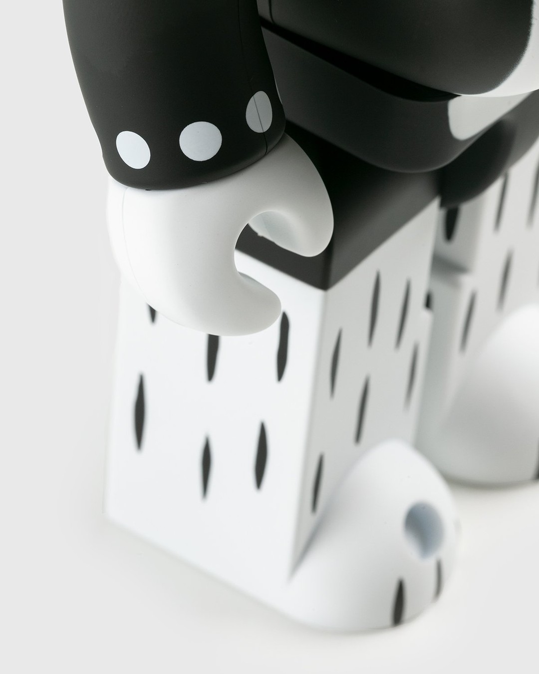 Medicom – Be@rbrick Matthew 100% and 400% Set Multi - Art & Collectibles - Multi - Image 5