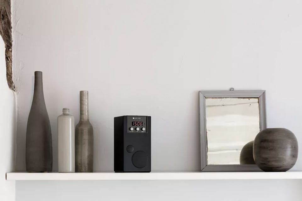 como-audio-google-assistant-speaker-02