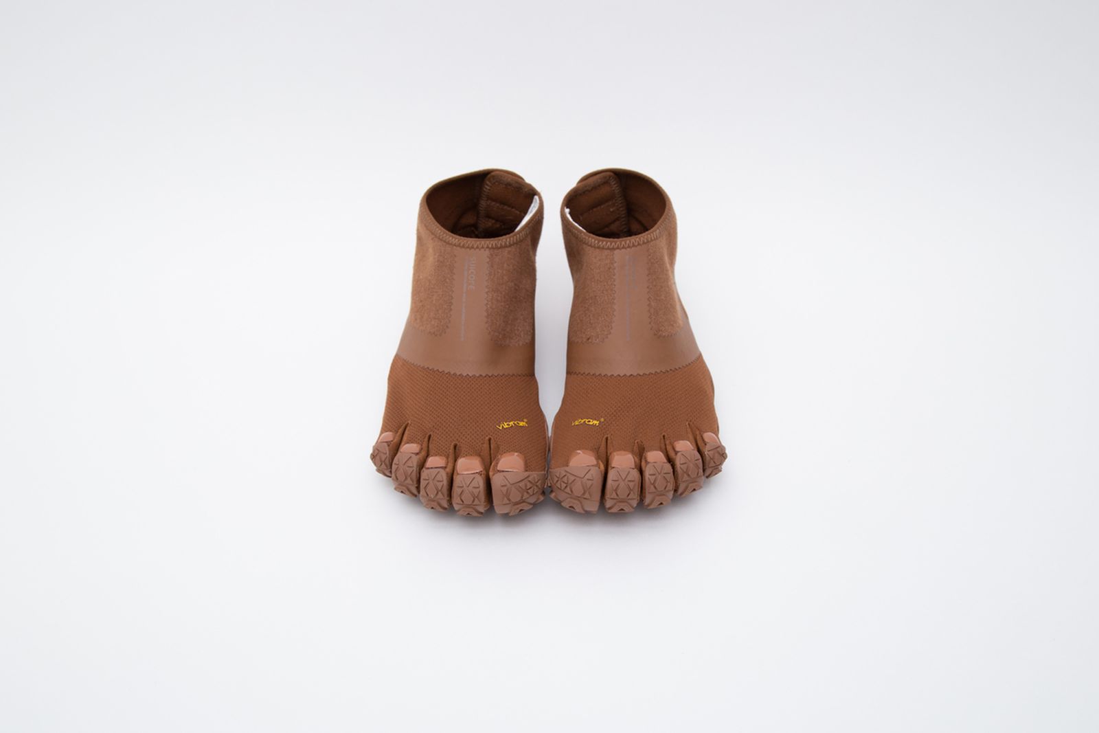 midorikawa-suicoke-toenail-shoes- (14)