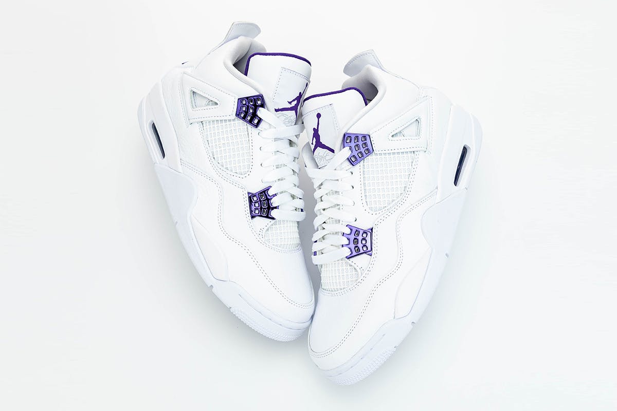 jordan 4 on court