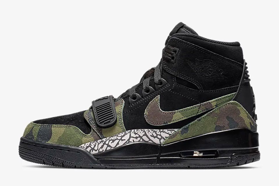 granizo Peave farmacéutico Nike Drops a New Selection of Camouflage Sneakers