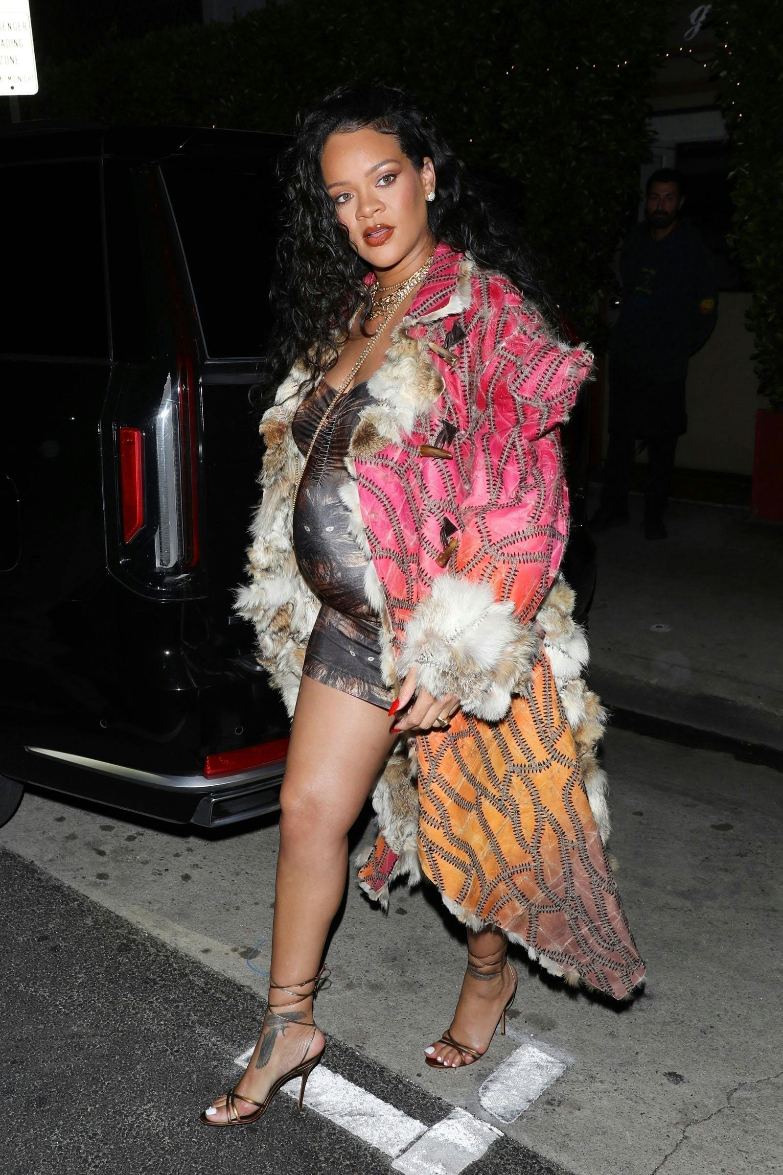 *EXCLUSIVE* Rihanna flashes huge diamond on THAT finger as she heads to Giorgio Baldi for dinner! **WEB MUST CALL FOR PRICING**