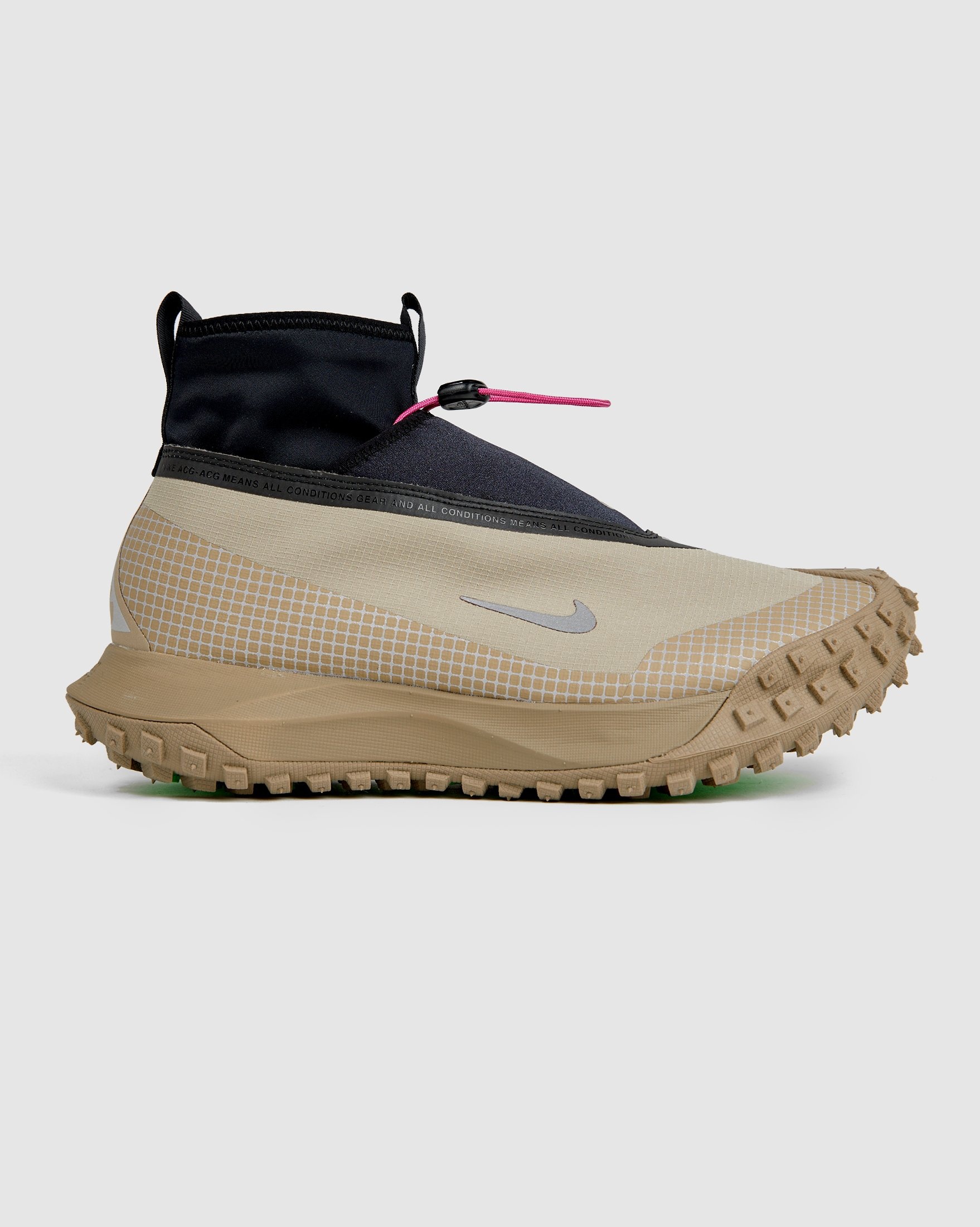 Nike ACG – Gore-Tex Mountain Fly Khaki - Sneakers - Beige - Image 1