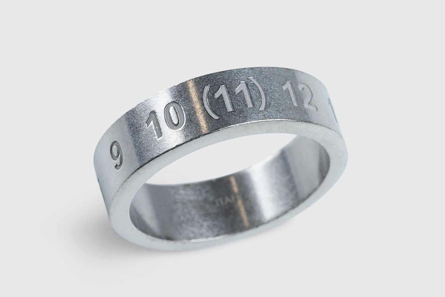 Logo Ring