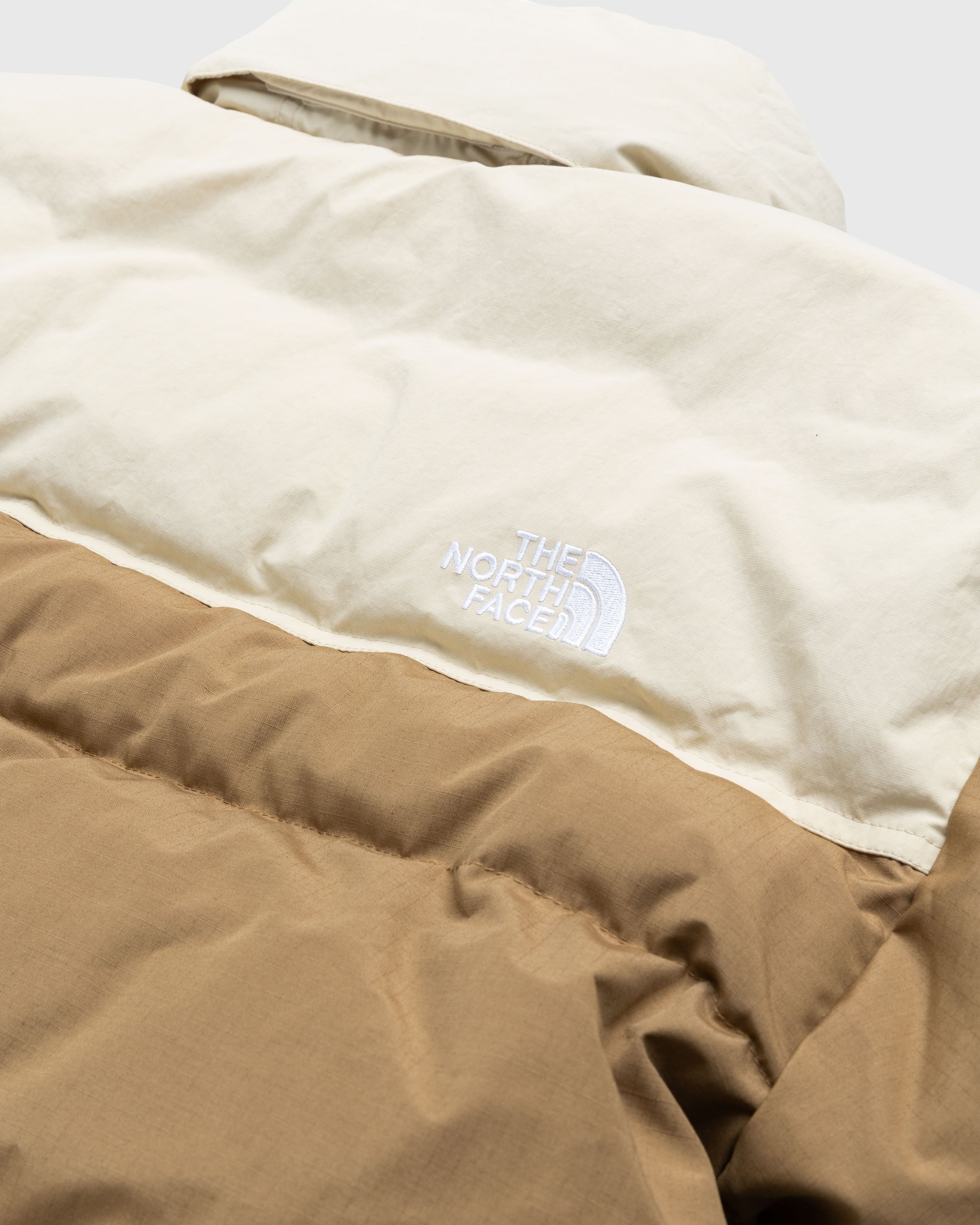 The North Face – ‘92 Low-Fi Hi-Tek Nuptse Utility Brown/Gravel - Outerwear - Brown - Image 5