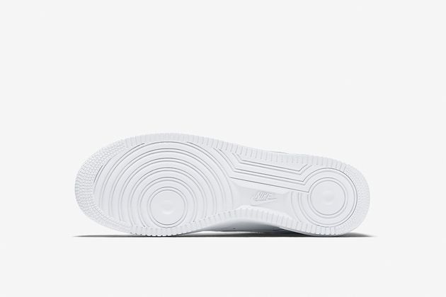 nike jordan under 100