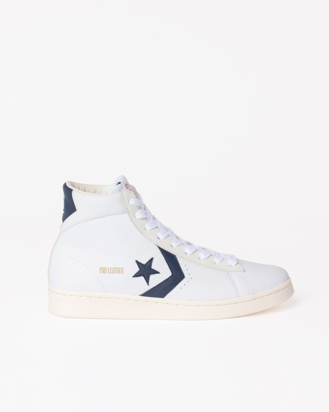 Converse – Pro Leather OG Mid White/Obsidian/Egret - High Top Sneakers - White - Image 1