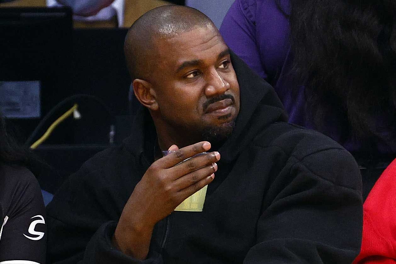 kanye-pete-davidson-kim-breakup-dead-instagram (1)