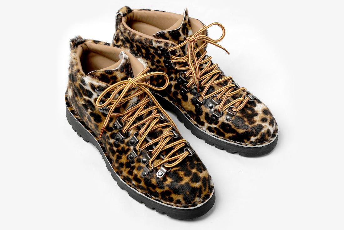 engineered-garments-danner-mountain-trail-fake-fur-002