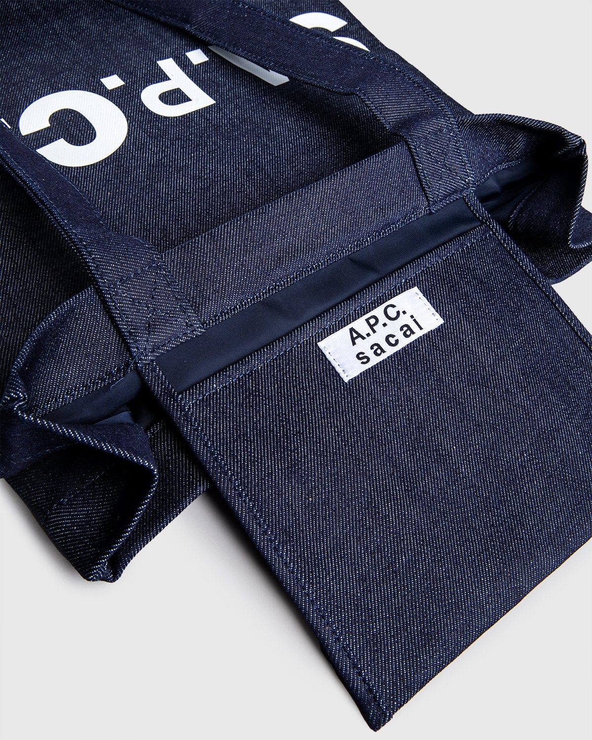 A.P.C. x Sacai – Tote Bag Holly Dark Navy - Bags - Blue - Image 5
