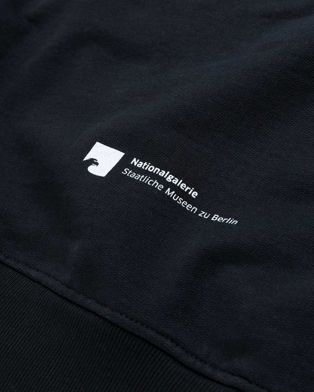 Highsnobiety – Neue National Galerie Hoodie Black - Sweats - Black - Image 6