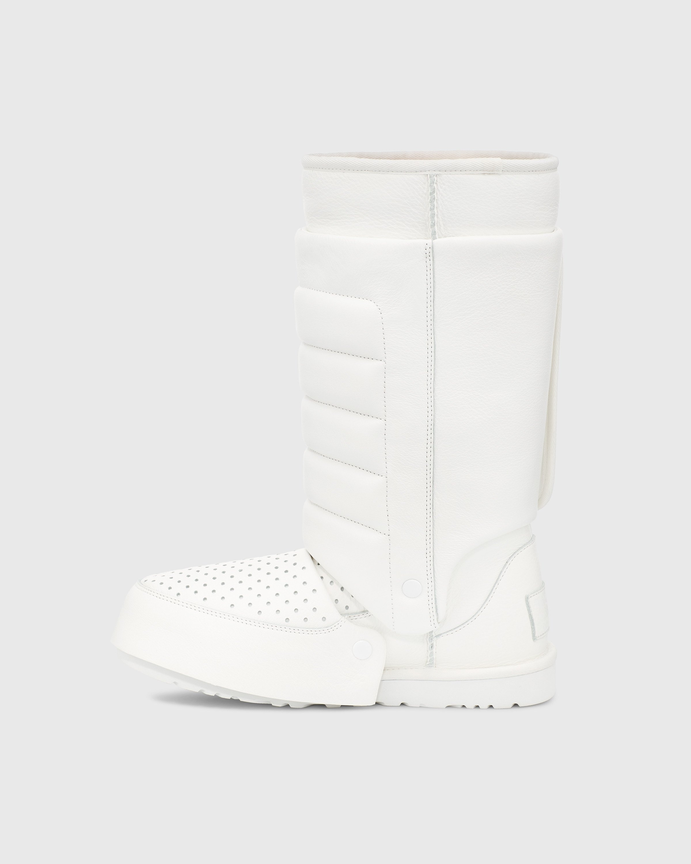 Ugg shop white shoes