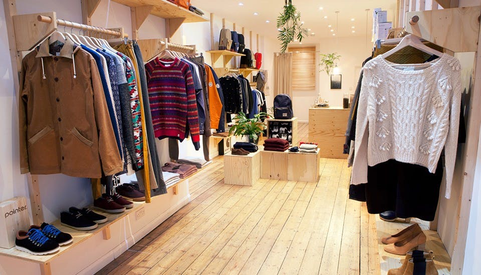 Better одежда. Магазин одежда Fashion Boutique. Lidwell одежда. SELEZZA London одежда. Clothes shop in London.